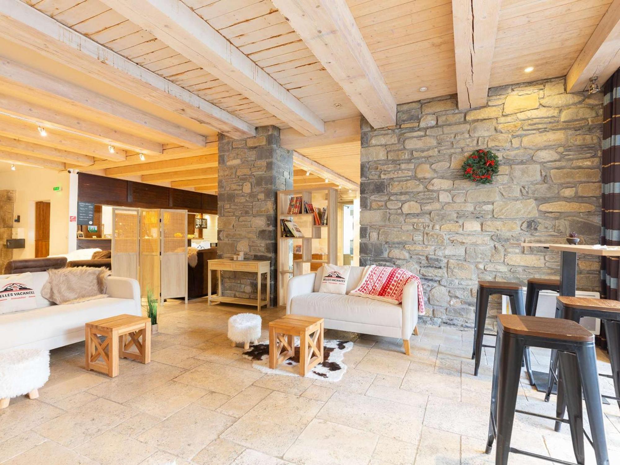 Appartement 10 Pers Avec Piscine, Sauna Et Parking En Centre-Ville De Saint-Lary-Soulan - Fr-1-296-394 Экстерьер фото
